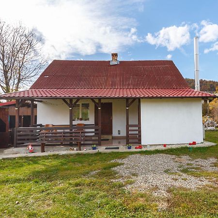 Casa De Vacanta Armi Molidu Esterno foto
