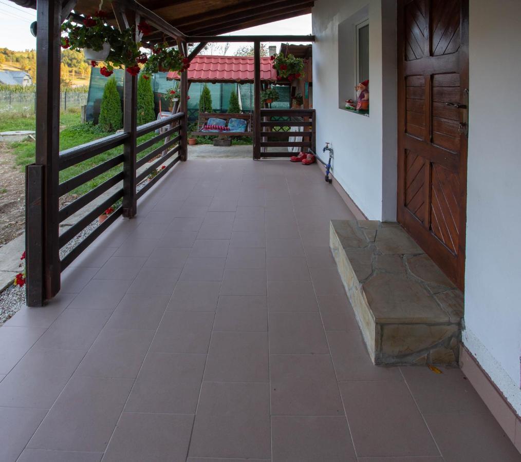 Casa De Vacanta Armi Molidu Esterno foto
